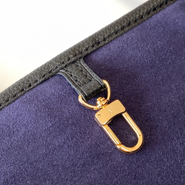 ルイヴィトンバッグ着用イメージ